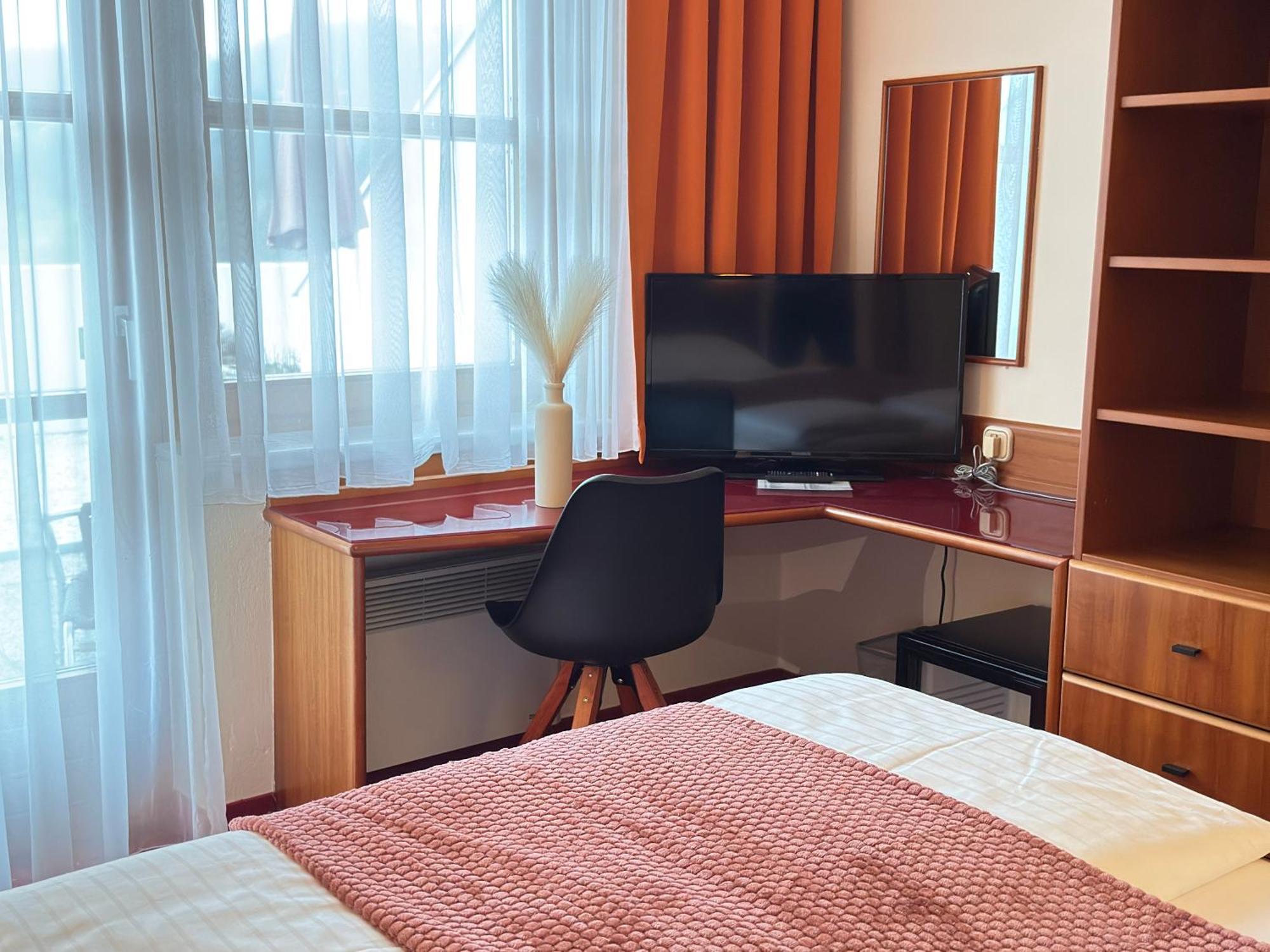 Vitalhotel Krainz Loipersdorf bei Fuerstenfeld Ngoại thất bức ảnh