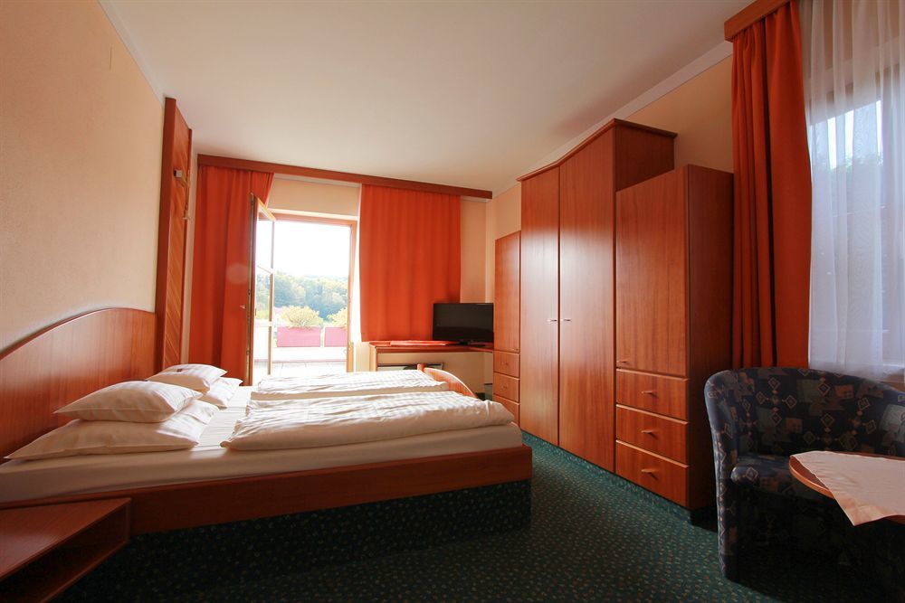 Vitalhotel Krainz Loipersdorf bei Fuerstenfeld Ngoại thất bức ảnh